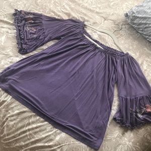 Francescaโs off the shoulder top